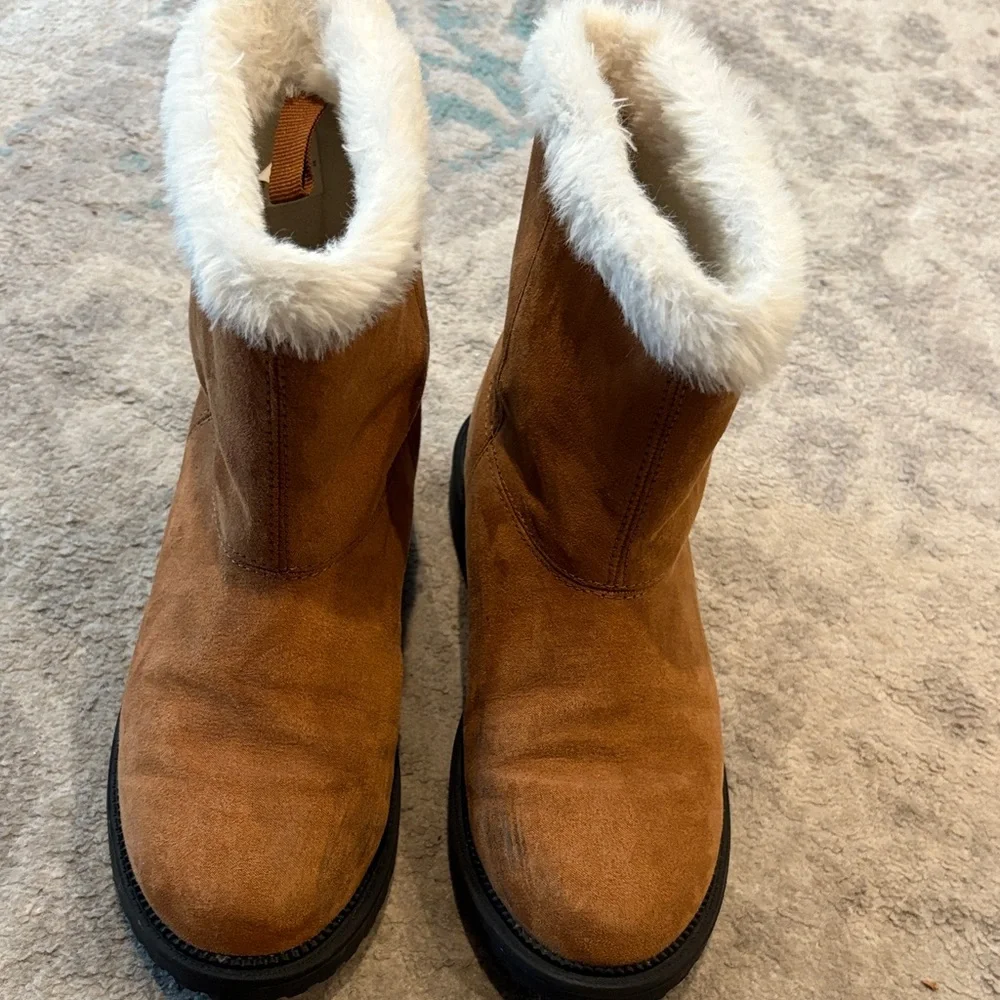 Kids Tan Boots with Faux Fur Trim